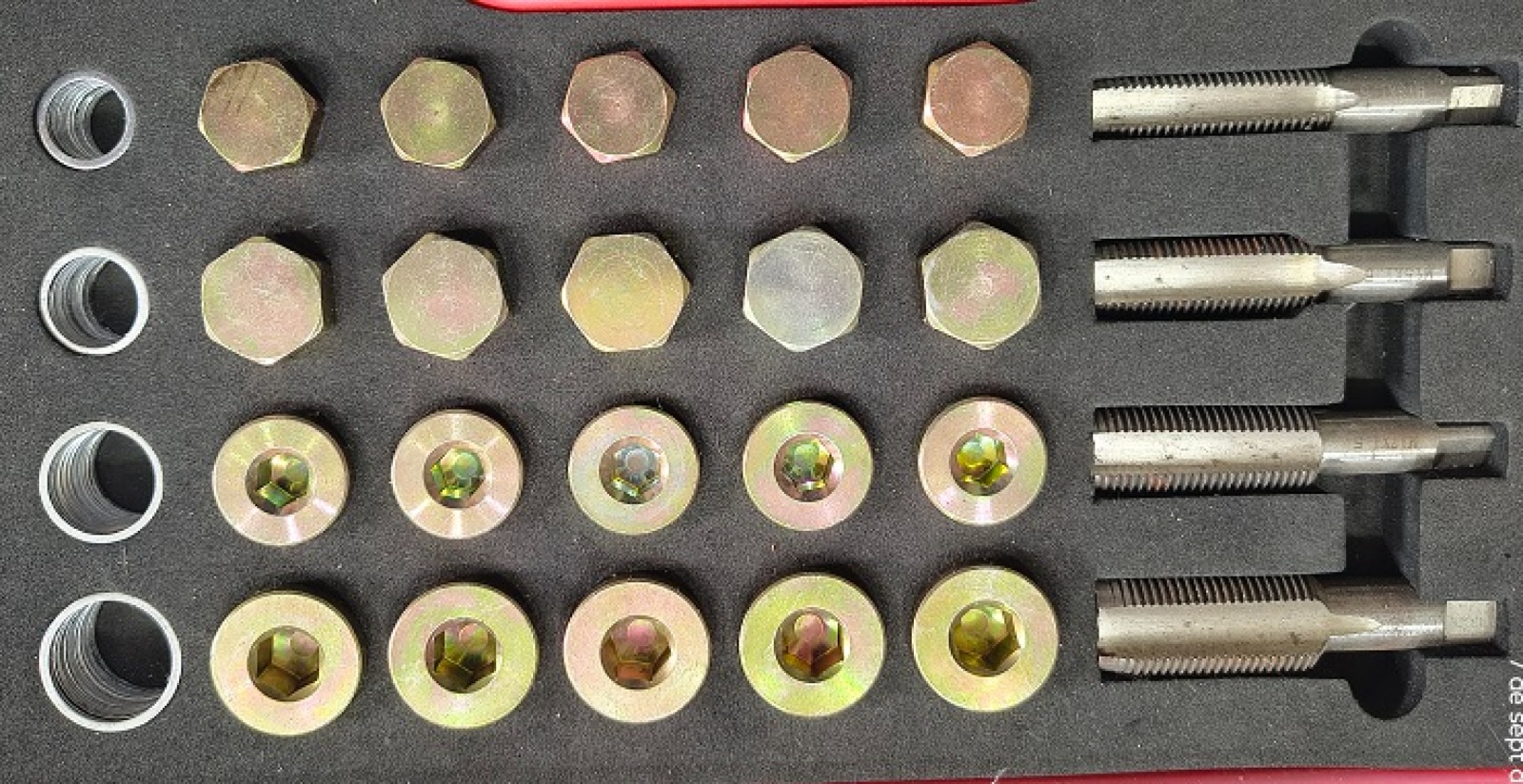 REPARADOR DE ROSCAS DEL ACEITE 64 PCS 